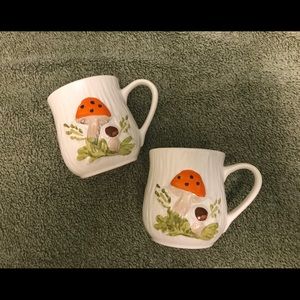 2 vintage mushroom mugs